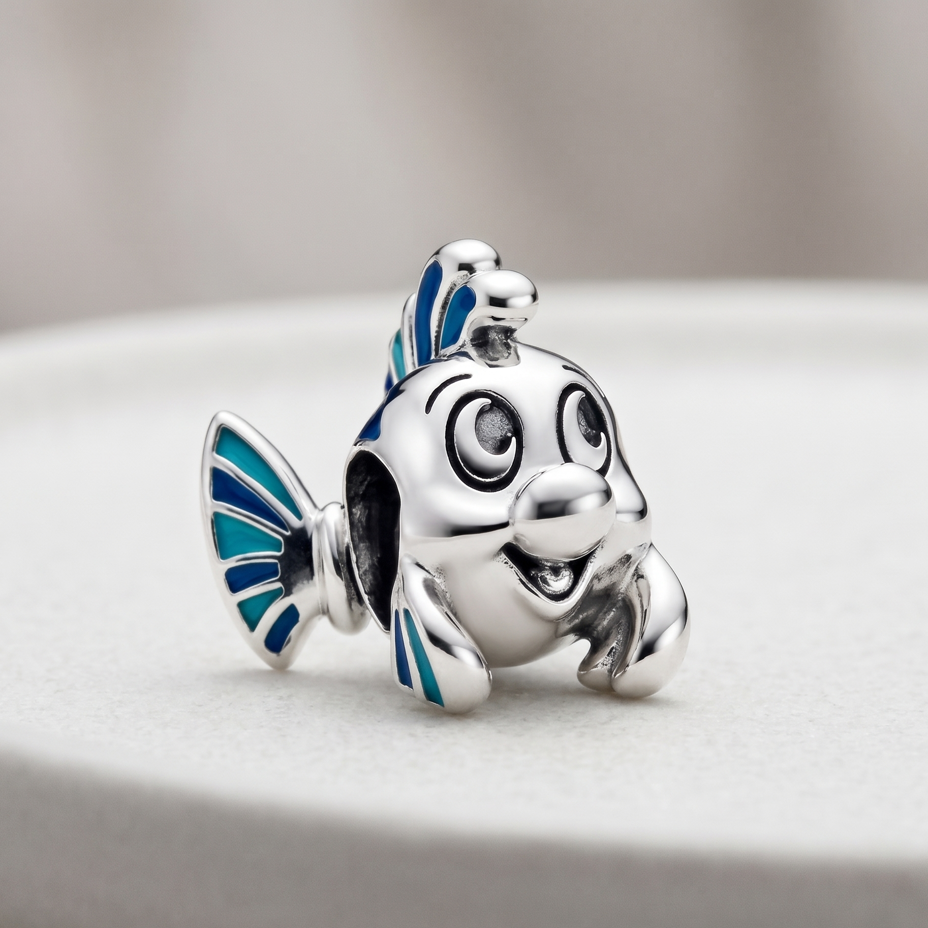 Charm Pez Ariel separador