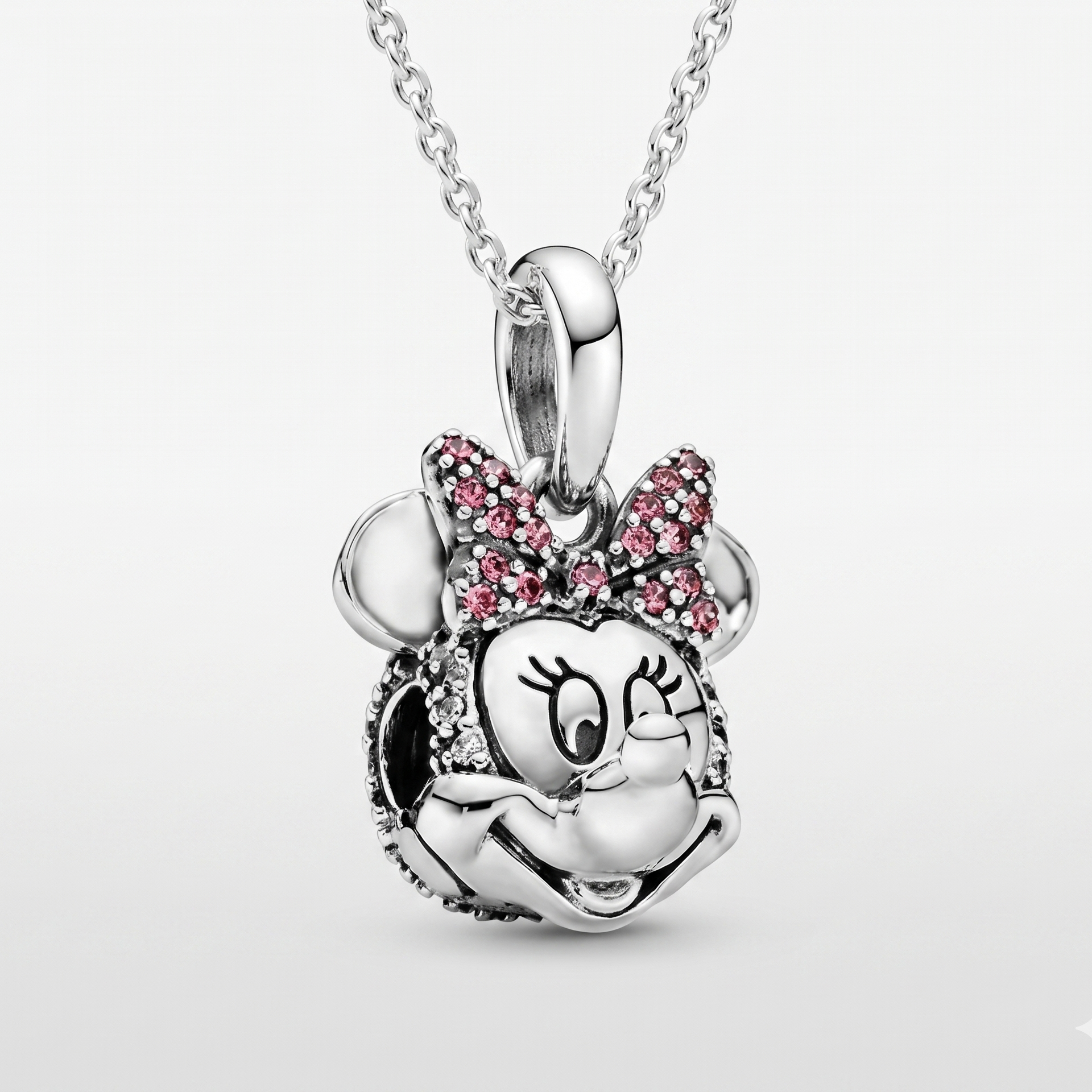 Charm Cara Minie con piedras seguro separador